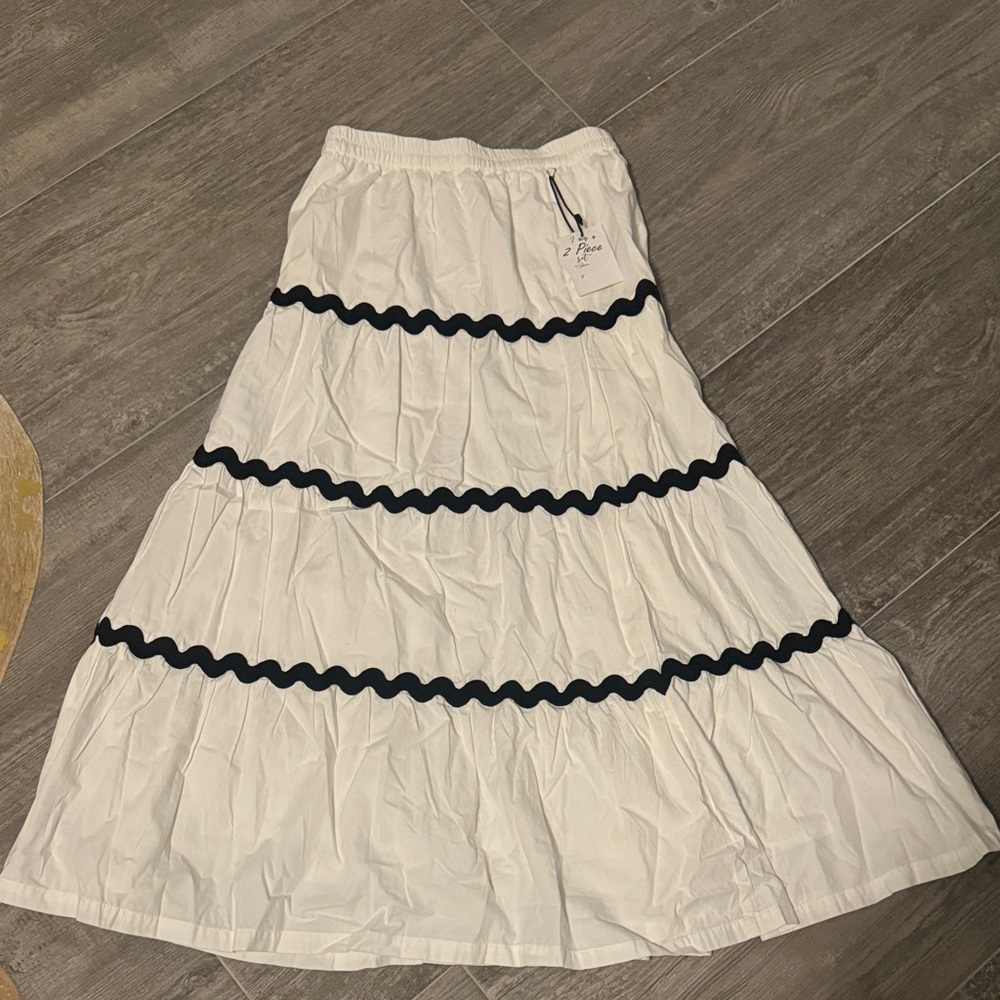 White Maxi Skirt with Black Wavy Trim